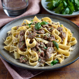 Creamy Ground Beef Alfredo Pasta Recipe